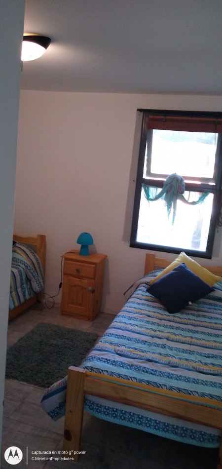 CASA 5 AMBIENTES 400 M2 FONDO CON PILETA EN LA CALETA