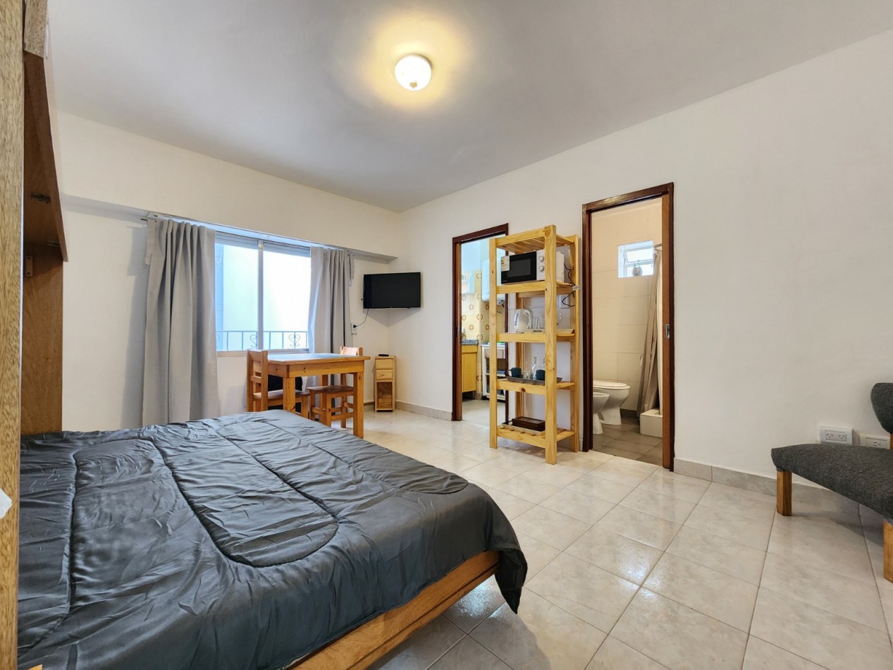 VENTA DEPARTAMENTO DE 1 AMBIENTE ZONA PZA COLON