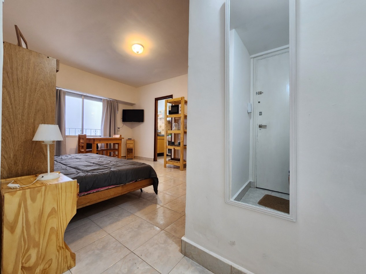 VENTA DEPARTAMENTO DE 1 AMBIENTE ZONA PZA COLON