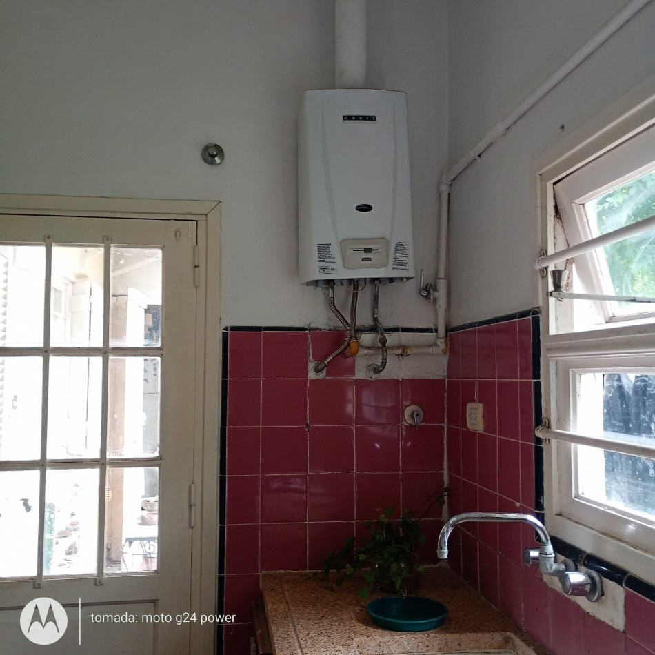 ALQUILER CASA EN EL FARO: 4 AMBIENTES EN DOS PLANTAS