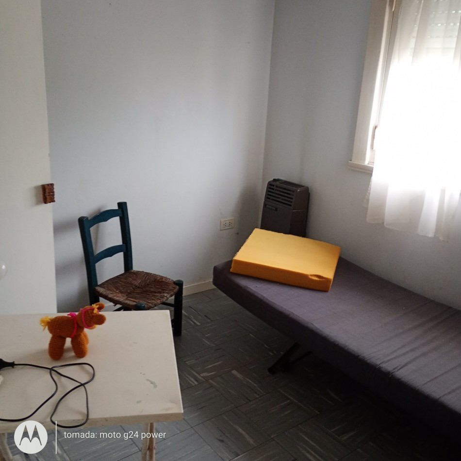 ALQUILER CASA EN EL FARO: 4 AMBIENTES EN DOS PLANTAS